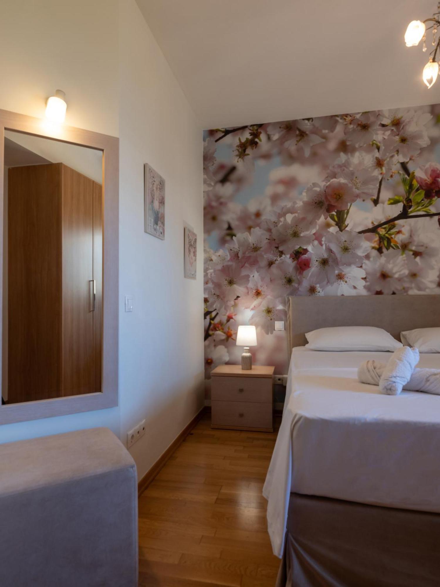 Onyx City Center Apartment With Parking Héraklion Extérieur photo